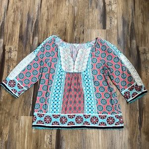 Crown and Ivy size PP top.